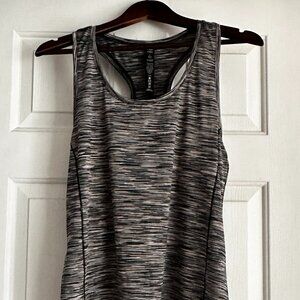 NYL Sport Women's Tank Top Black/ White Camouflage Size Large